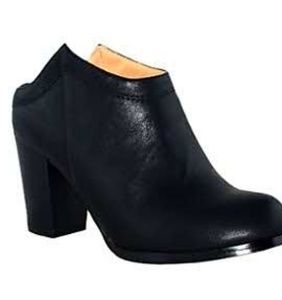 Chase & Chloe River Bootie